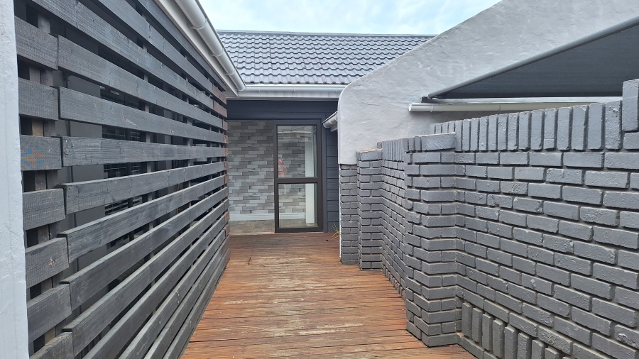 3 Bedroom Property for Sale in Gonubie Eastern Cape